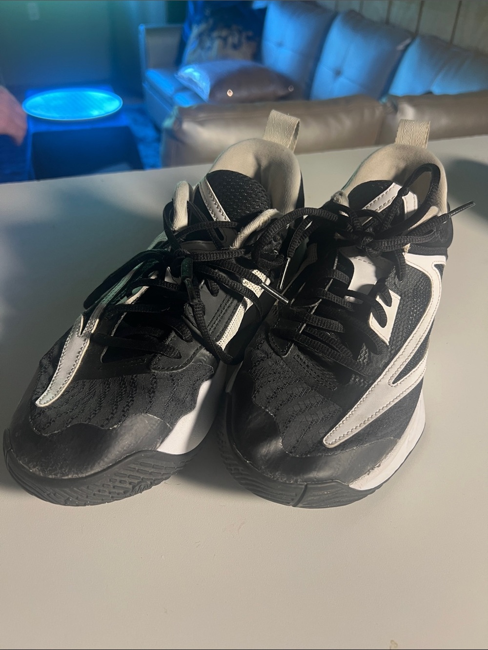 Nike Kids Black and White Low-Top Sneakers